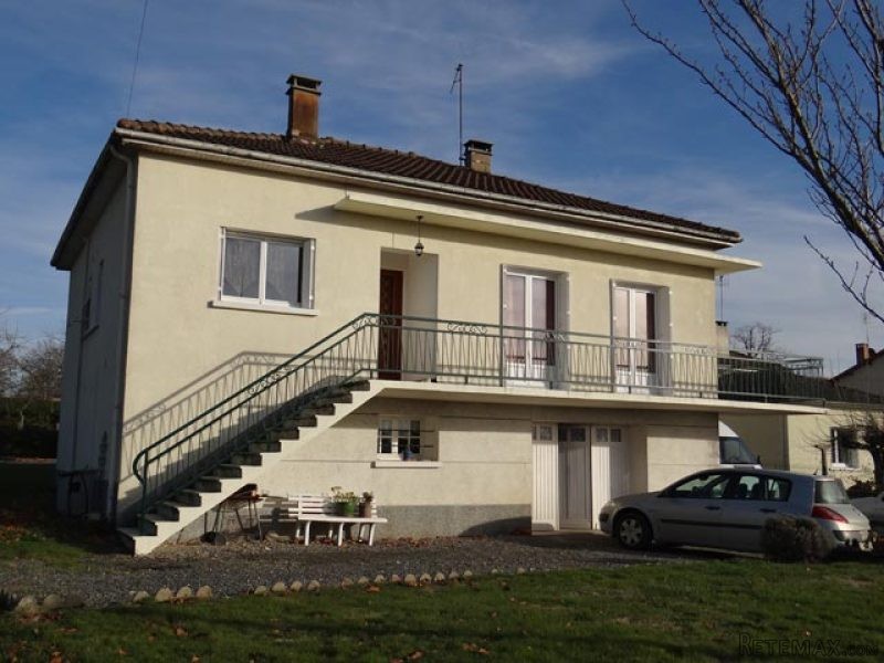 3 Beds Stone House With Basement..