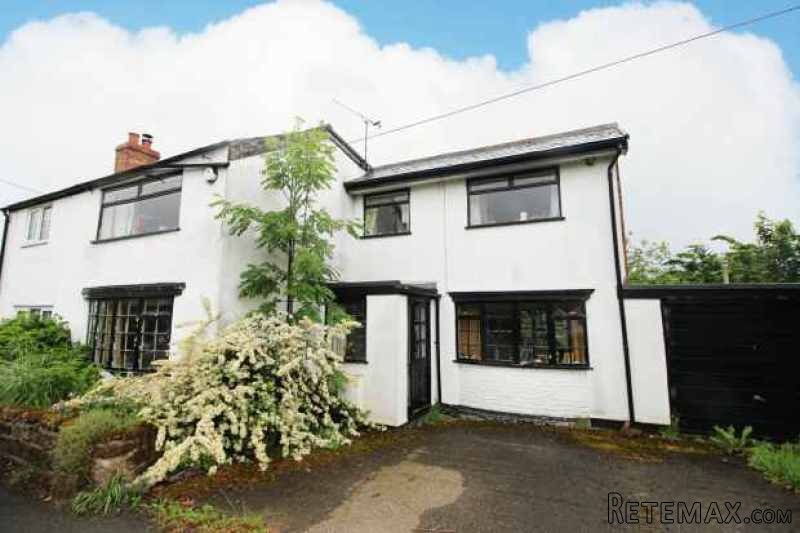 3 bedroom, Semi-detached House house..