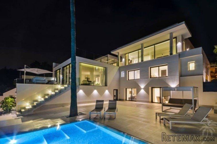 Impressive modern luxury villa in La Nucia, built in 2016.. - 2