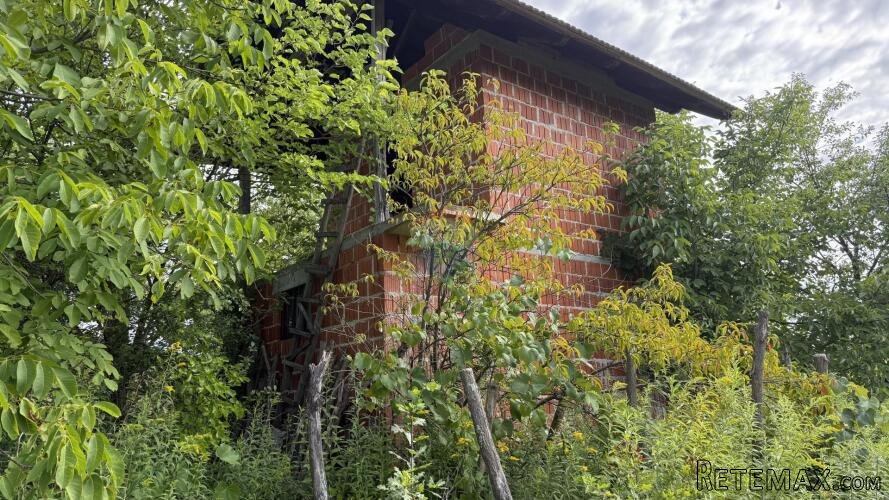 Vrbovec, Fuka - negrađevinsko zemljiše sa zidanom kućicom - 3