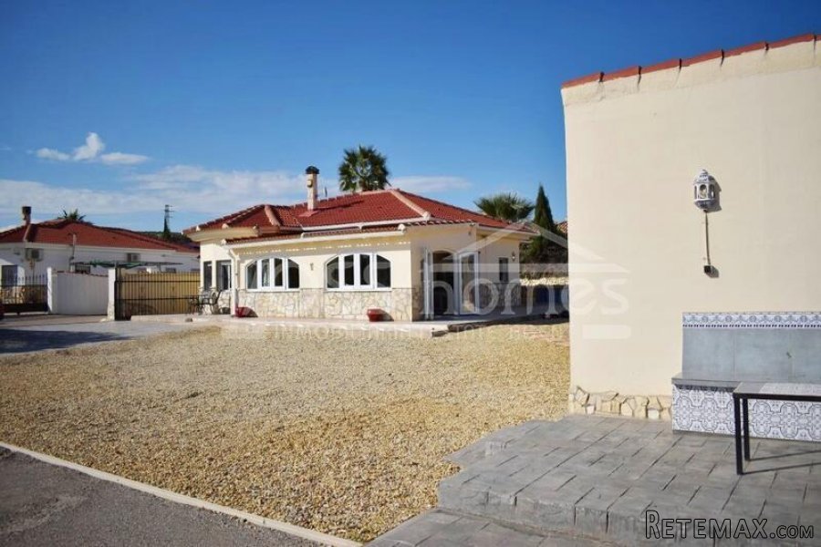 RESERVED/SALE AGREED WITH VOSS HOMES MARCH 2022 - A.. - 9