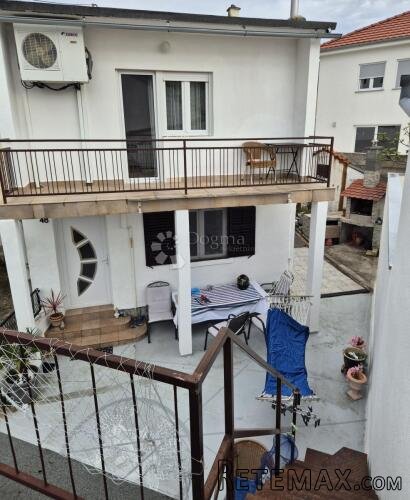 KUĆA DONJI ZAGON 90m2