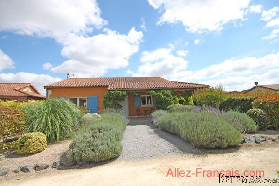 Les Forges (79) - For sale : Immaculate villa with large.. - 2