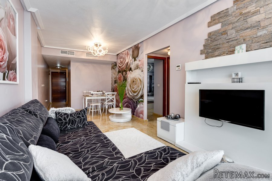 Apartamento en primera línea de mar en Torrevieja. El piso.. - 4