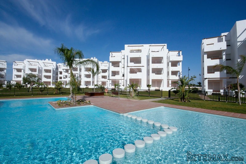3 Bedrooms - Apartment - Murcia - For..