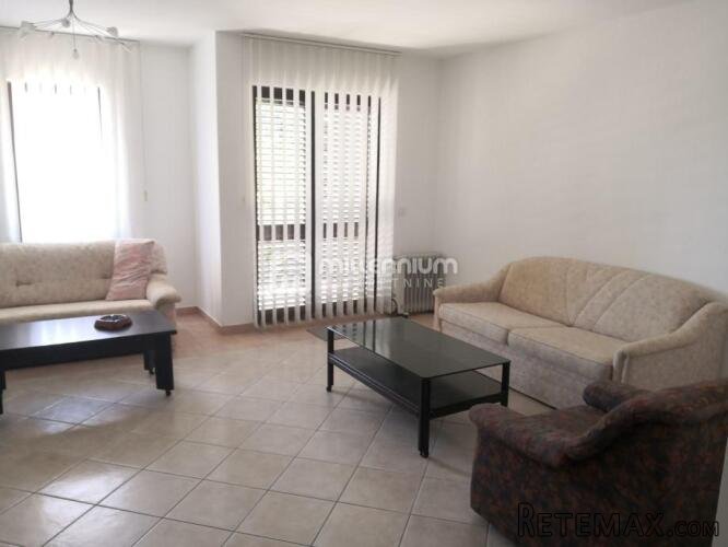 Novi Vinodolski, dvije stambene jedinice, 94.62m2, terasa