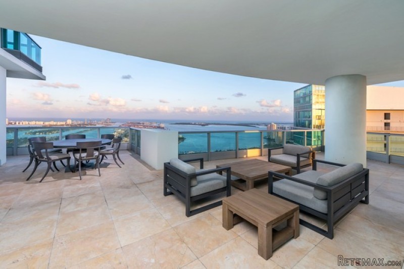 4 bedroom Flat For Sale: 900 Biscayne.. - 2