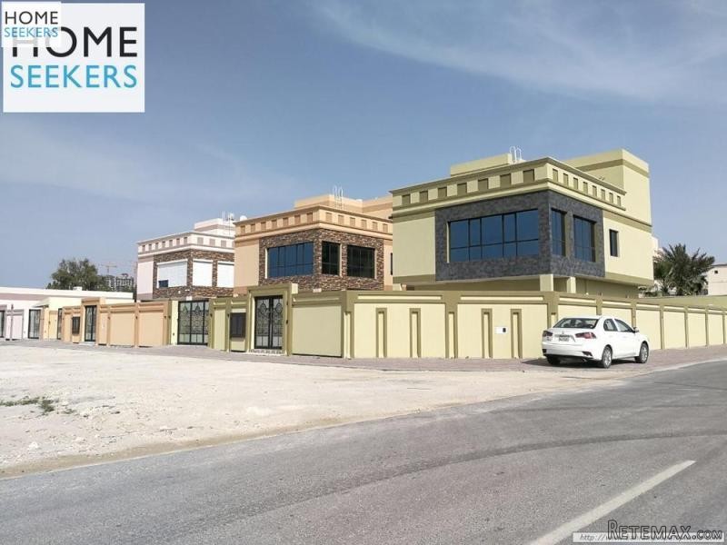 4 Bedrooms - Apartment - For Sale - 2