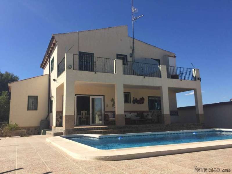 Delightful 3 Bedroom Villa In Catral - 2