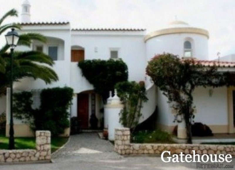Duplex Golf Apartment In Carvoeiro For..