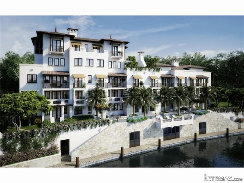 5 bedroom Flat For Sale: 6100 Caballero..