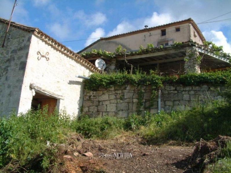 QUERCY - St Maurin - House to renovate..