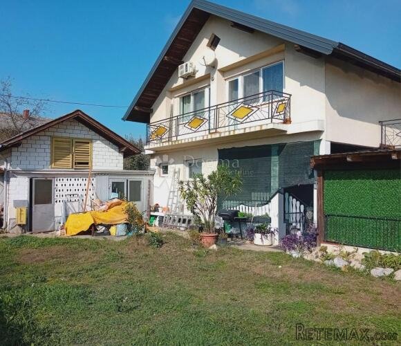 Kuća kod Zaprešića 6 soba namještena - 3