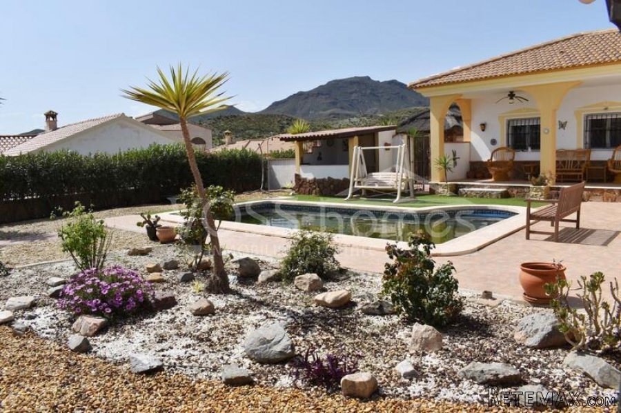 NEW & EXCLUSIVE TO VOSS HOMES - A very impressive 3 bed, 2.. - 3