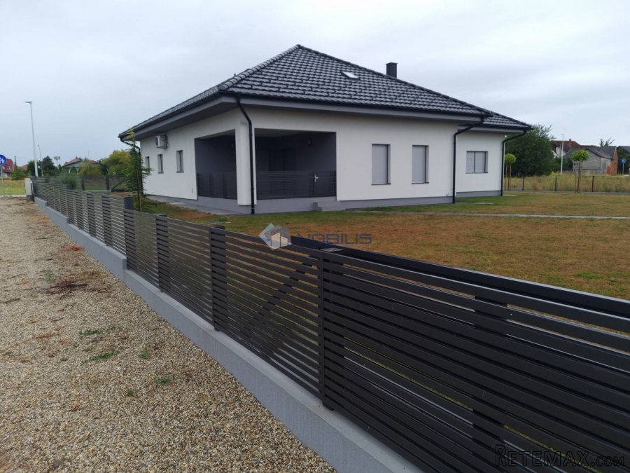 Varaždin, Hrašćica, 280 m2 i 2120 m2 okućnice, 2 garaže - 6