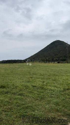 Zemljište u okolici Gospića (Debelo Brdo) površine 14077 m2