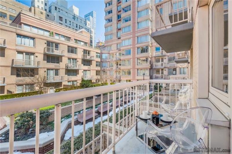 Condo - New York State - For Sale