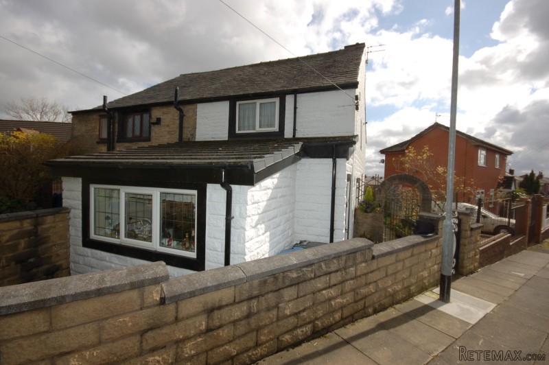 Third Avenue, Fairfield, Bury