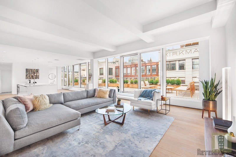3 bedroom Apartment For Sale: 200 WATER..