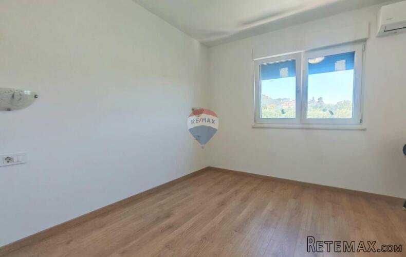 Rab, Banjol- dvoetažni stan u novogradnji - 3