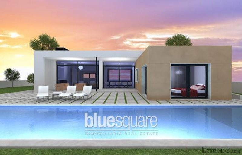 New modern 3-bedroom villa on one level..