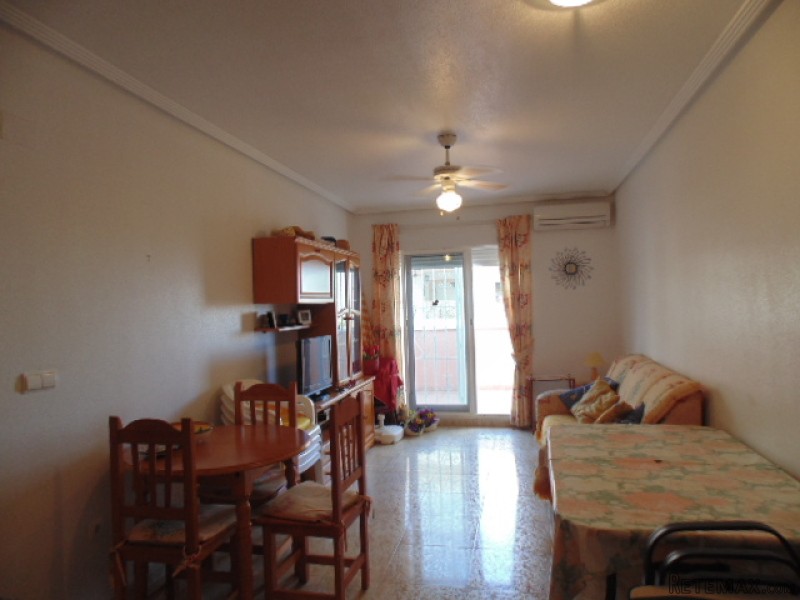 2 Bedrooms Apartment For Sale - 2