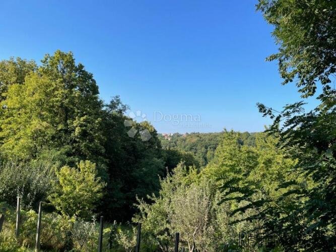 Dogma Nekretine - Prodaja Zemljišta u Gračanima
