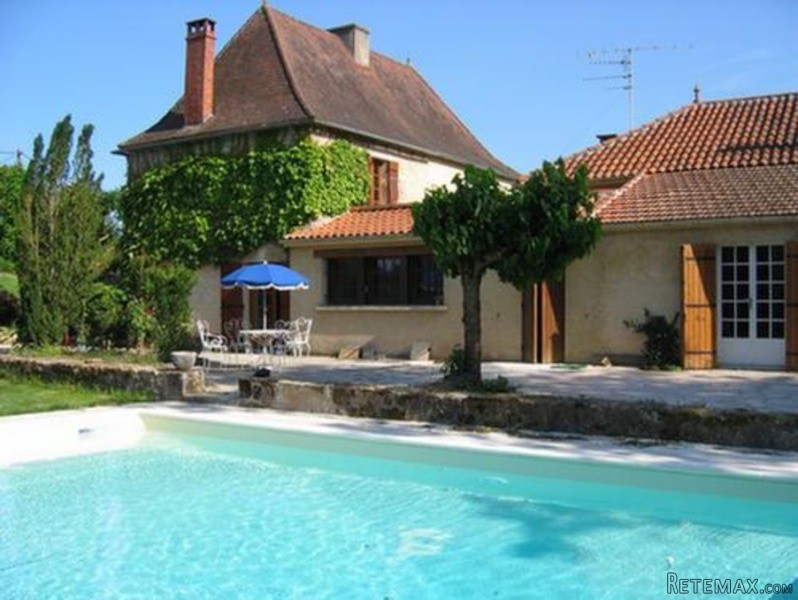 5 Bed Stone House With Terrace..