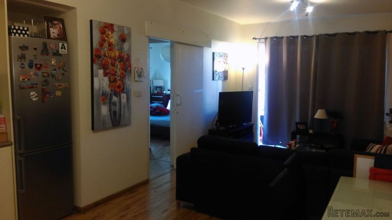 Very good LOCATION! Modern 1 Bedroom..