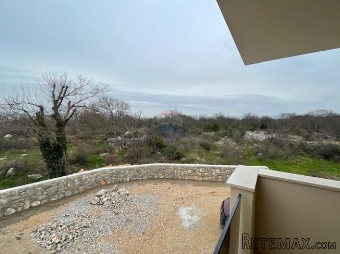 Otok Krk,Malinska-okolica,dvije etaže,152 m2,novogradnja - 2