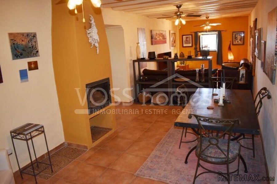 NEW & EXCLUSIVE LISTING FOR VOSS HOMES - A large.. - 3