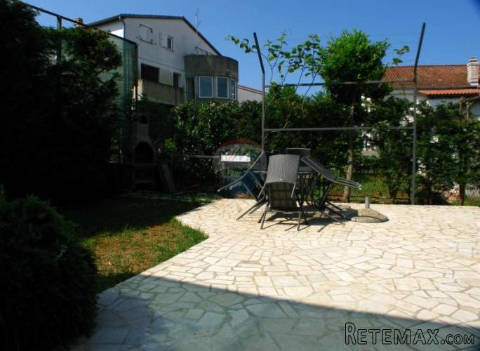 ISTRA, PJEŠČANA UVALA KUĆA SA TRI JEDNOSOBNA APARTMANA U... - 4