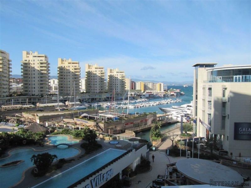 2 bed apartment in Tradewinds