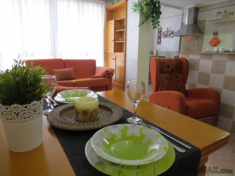 2 Bedroom 1 Bathroom Apartment In..
