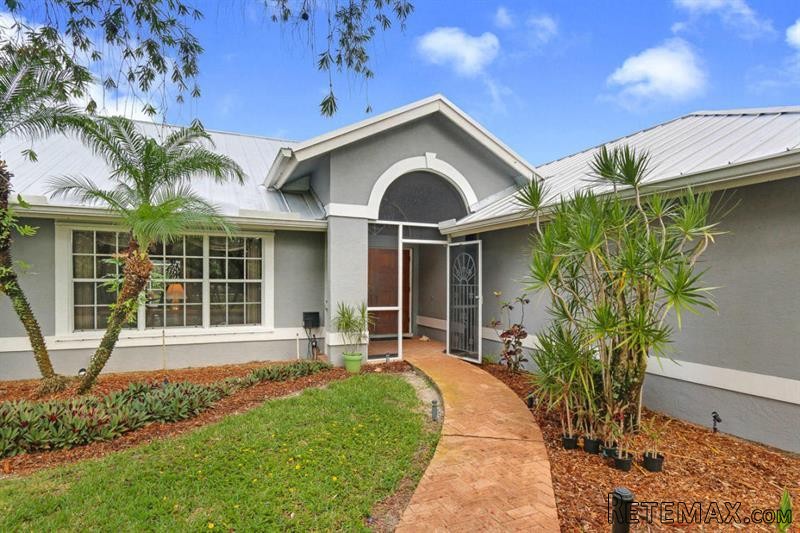 3 bedroom Residence For Sale: Palm..