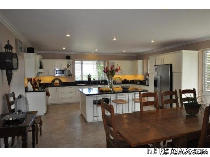 5 bedroom Property For Sale: Graeme.. - 2