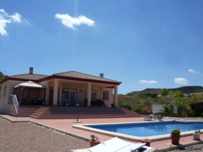 Aspe- 3 Bedroom Luxury Villa For Sale -.. - 2