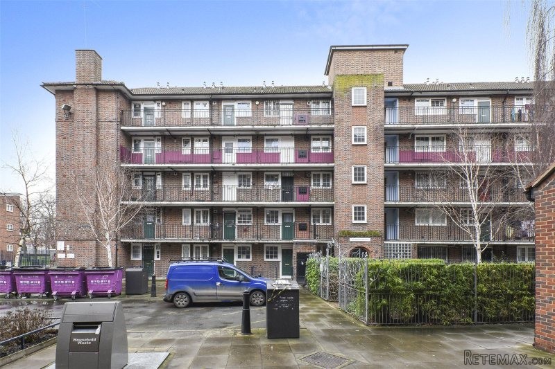 Property - London - For Sale - 2