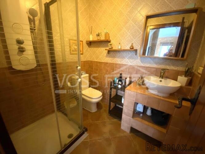A Lovely & spacious 192m2, recently renovated, 4 bed, 2.. - 11