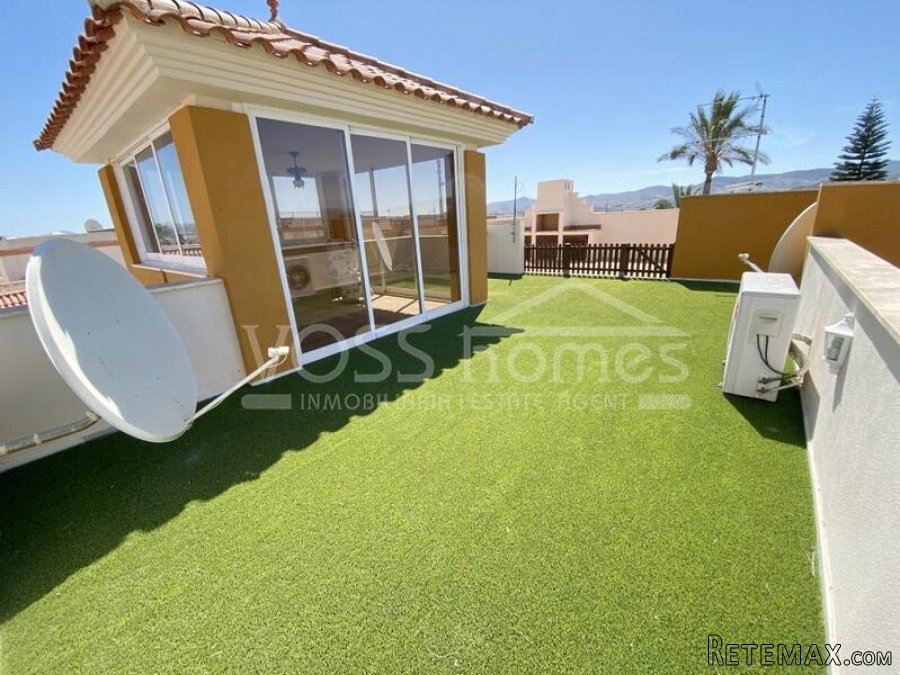 NEW & EXCLUSIVE LISTING FOR VOSS HOMES - A modern, homely.. - 13