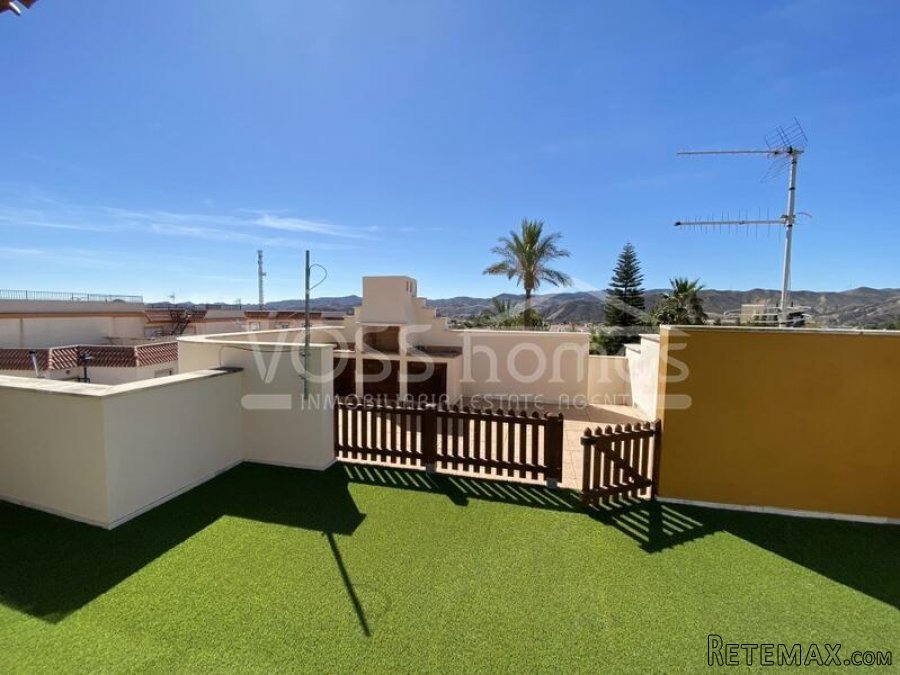 NEW & EXCLUSIVE LISTING FOR VOSS HOMES - A modern, homely.. - 15