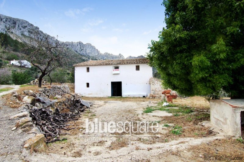 Beautiful plot in Benissa - 2