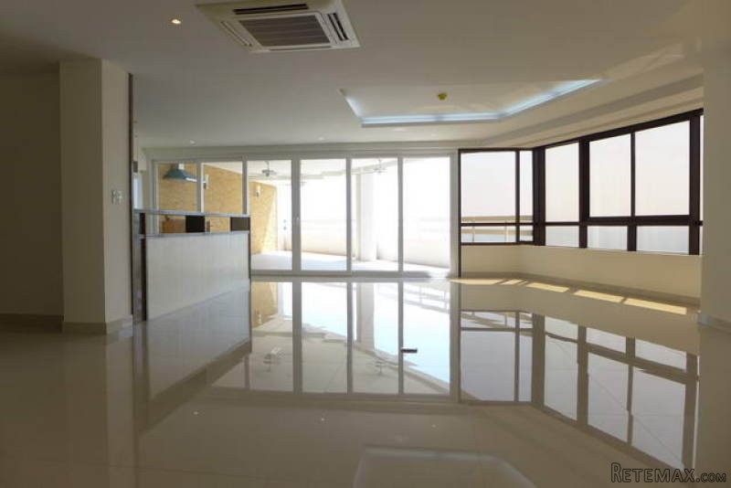 Jomtien Beach Plaza Condotel, Penthouse..