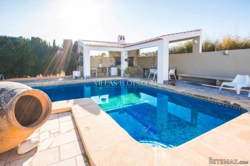 4 Bedroom Villa In Javea - 2