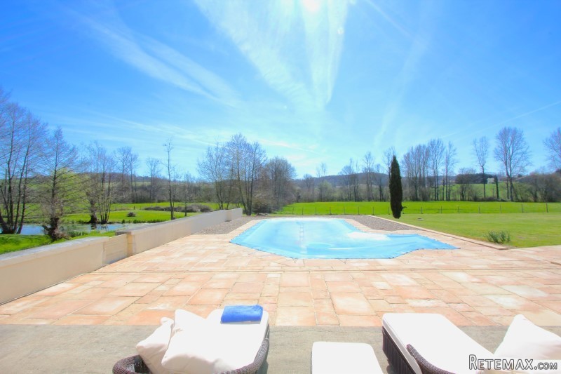 APS3033 Stunning 5-bed stone residence.. - 2