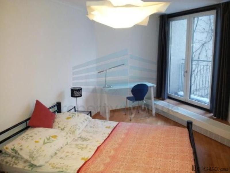 70m ² attraktiv moblierte, neuwertige 2..