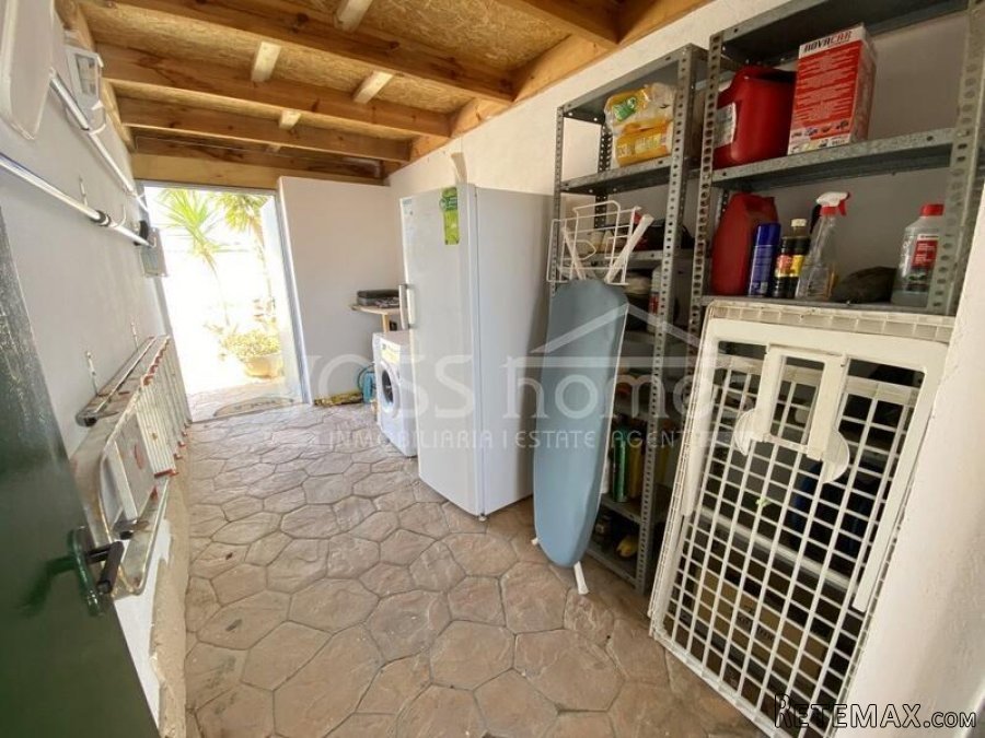 NEW & EXCLUSIVE LISTING FOR VOSS HOMES - A modern, homely.. - 20