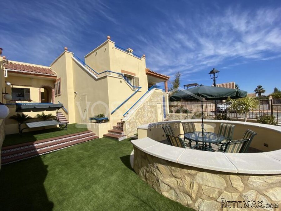 NEW & EXCLUSIVE TO VOSS HOMES - A beautifully and totally.. - 10