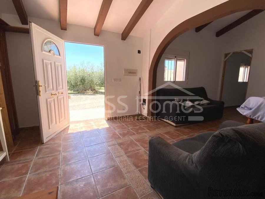 Semi detached country house of approx 104m2 currently with.. - 10