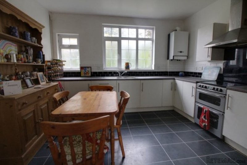 2 bedroom, Ground Floor Flat house for.. - 2